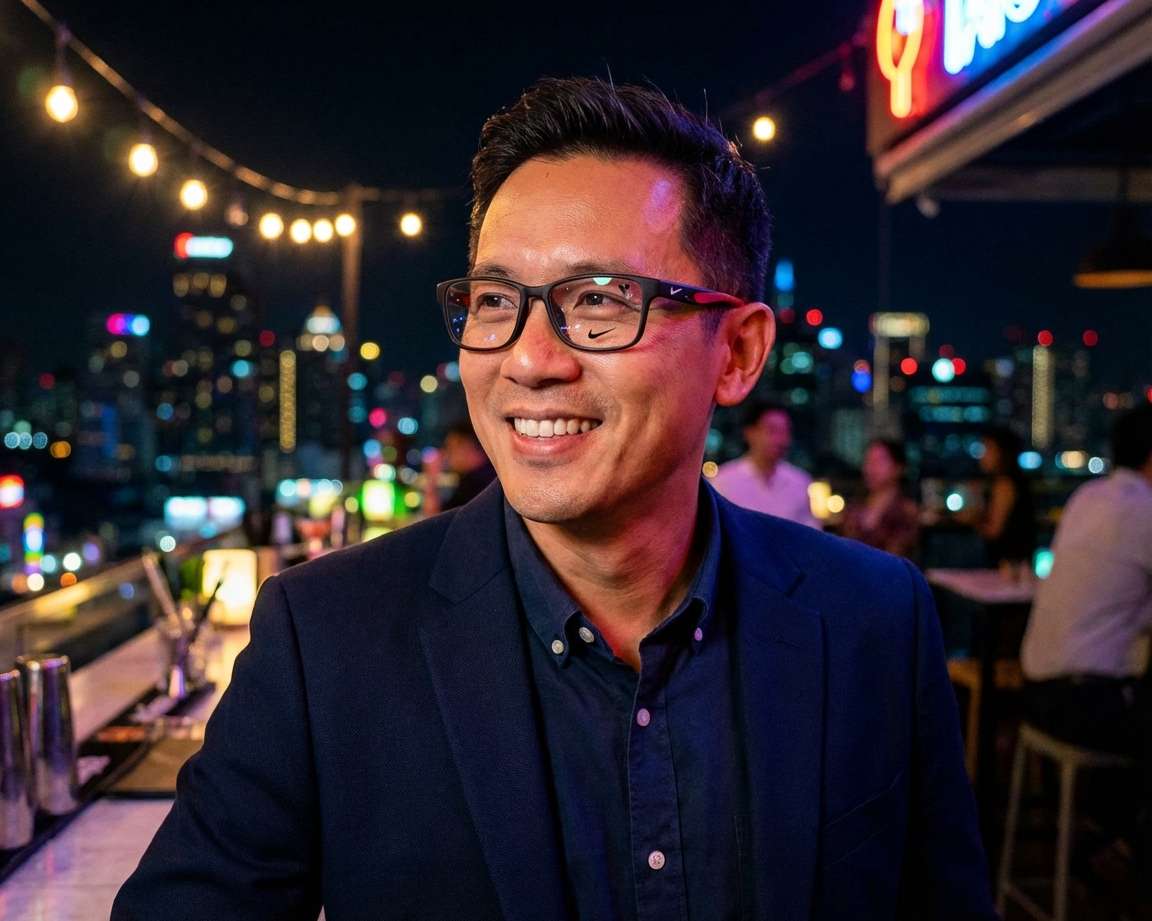 Nike 5038 006 50-14 Noir Rouge andere Ansicht