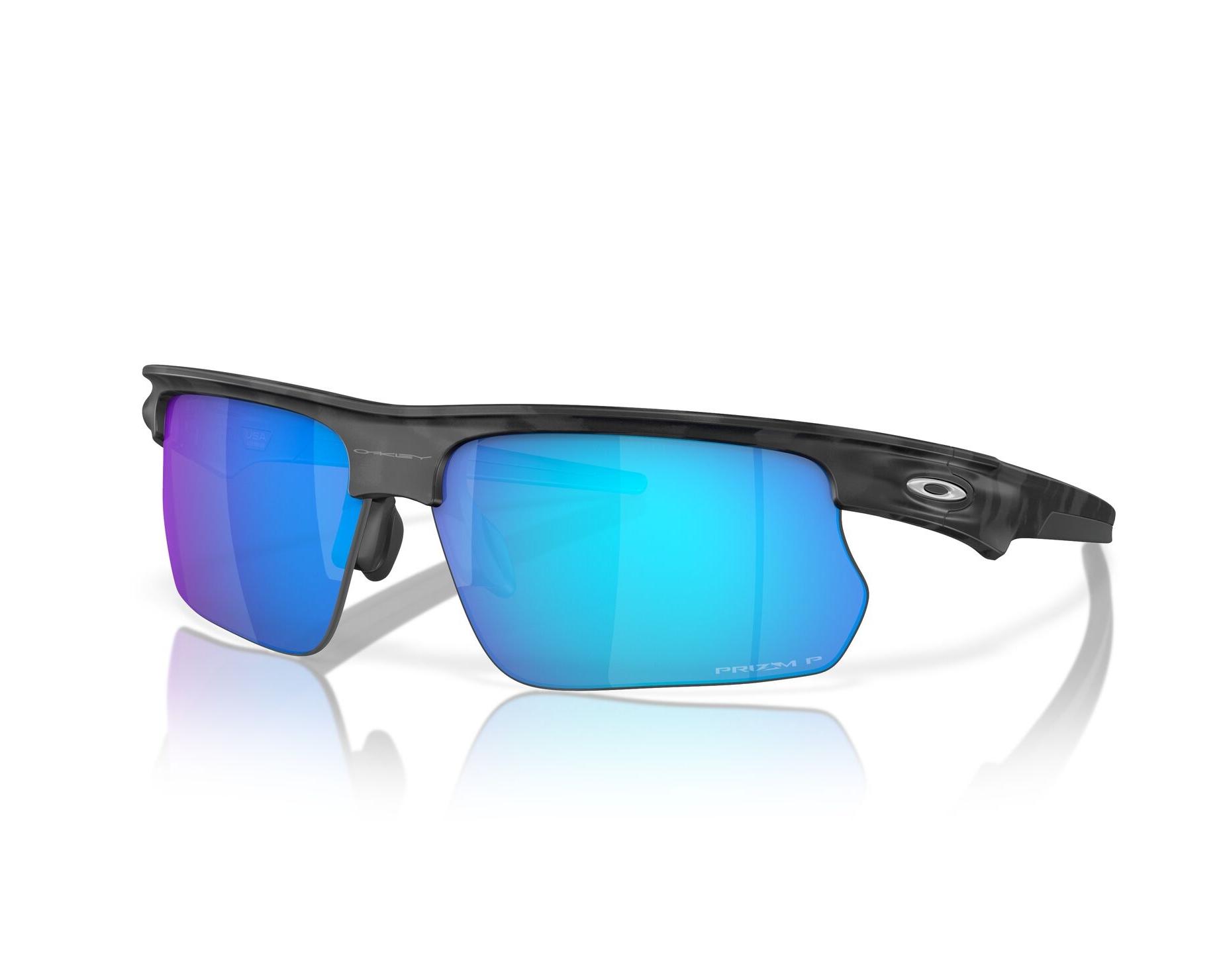 Oakley OO9400 940005 68-6 grau  360-Grad-Ansicht 1