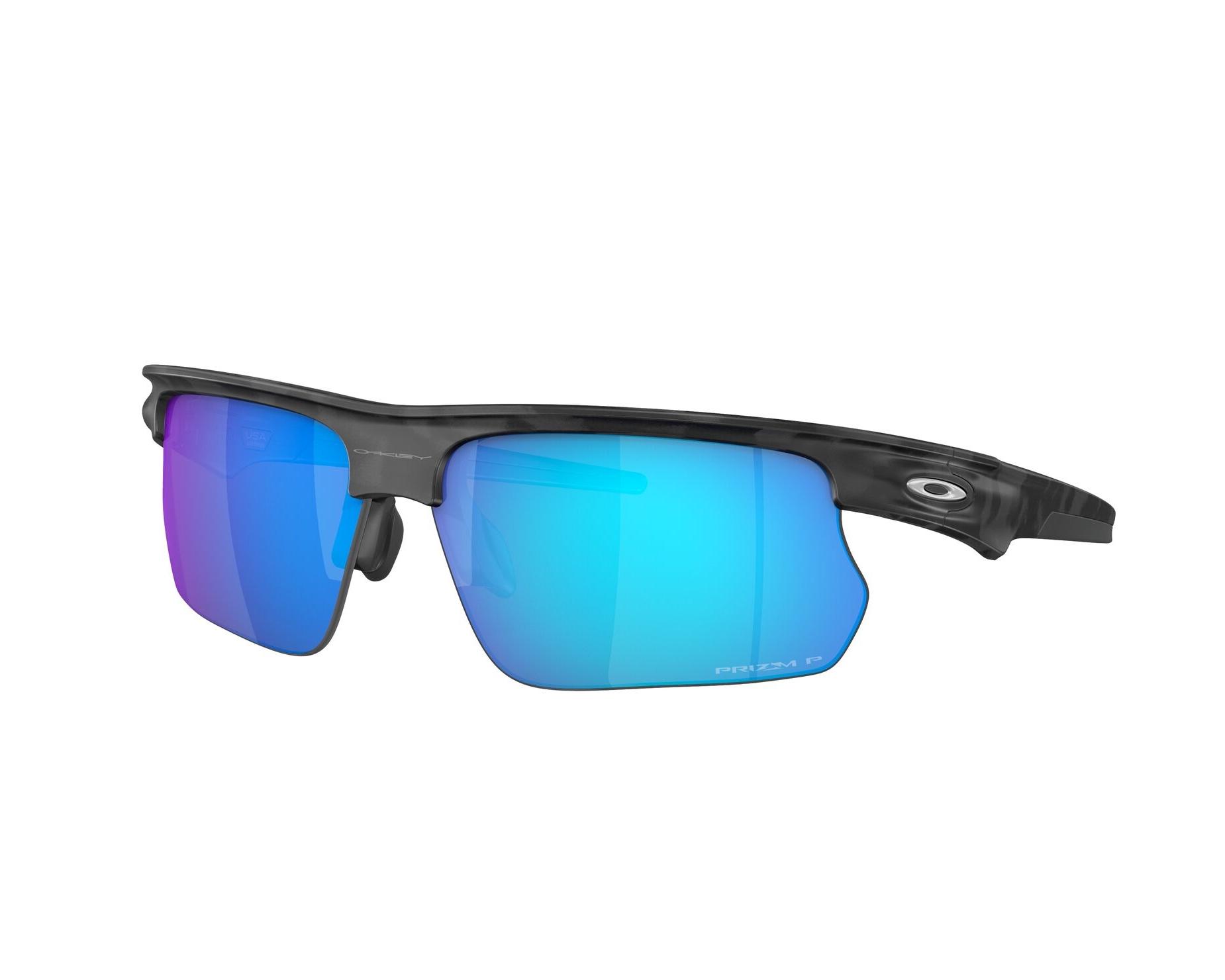 Oakley OO9400 940005 68-6 grau  360-Grad-Ansicht 4