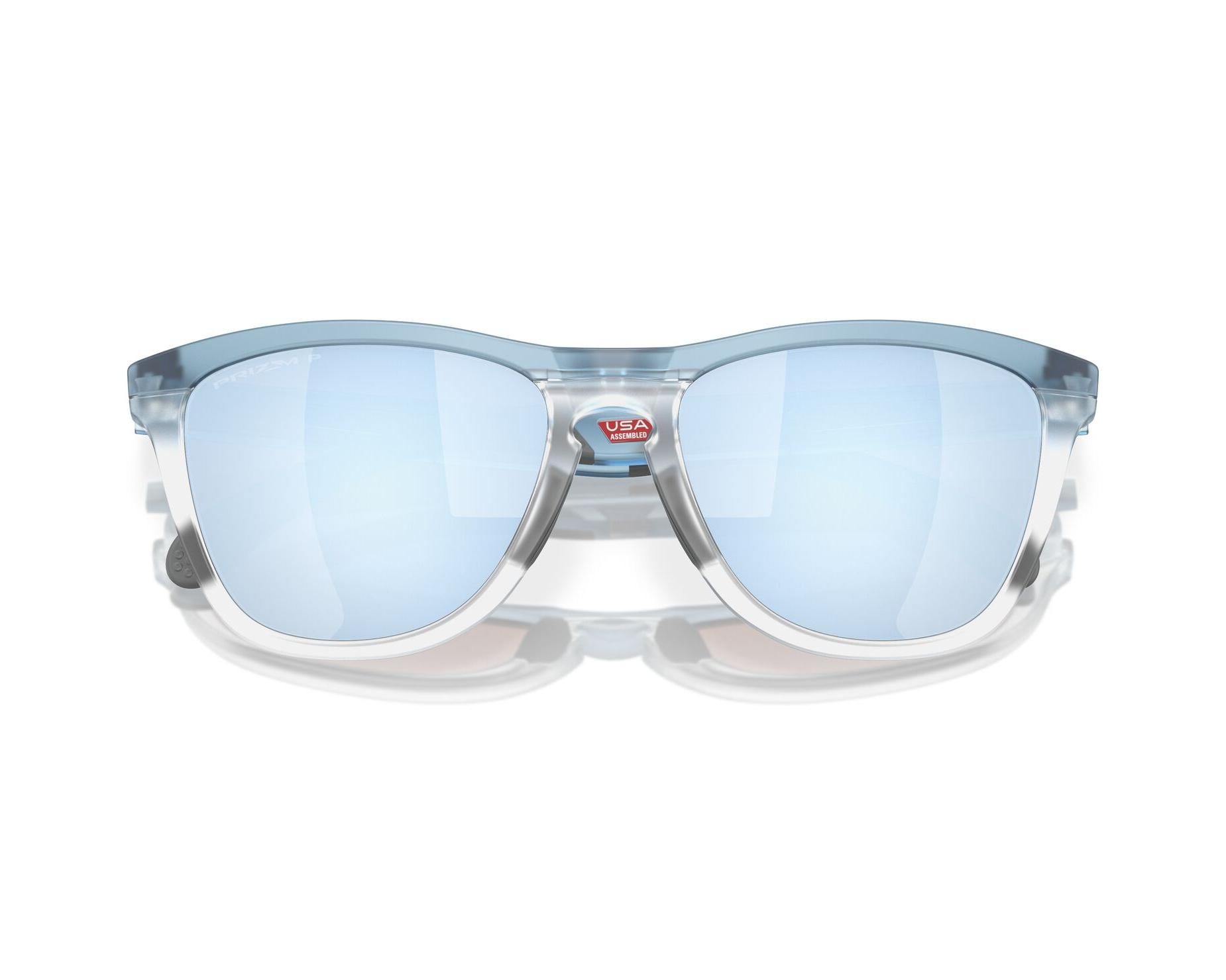 Oakley OO9284 928409 55-17 grau  360-Grad-Ansicht 10